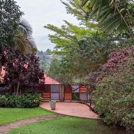 Fort Portal Dutchess Hotel And Restaurant מראה חיצוני תמונה