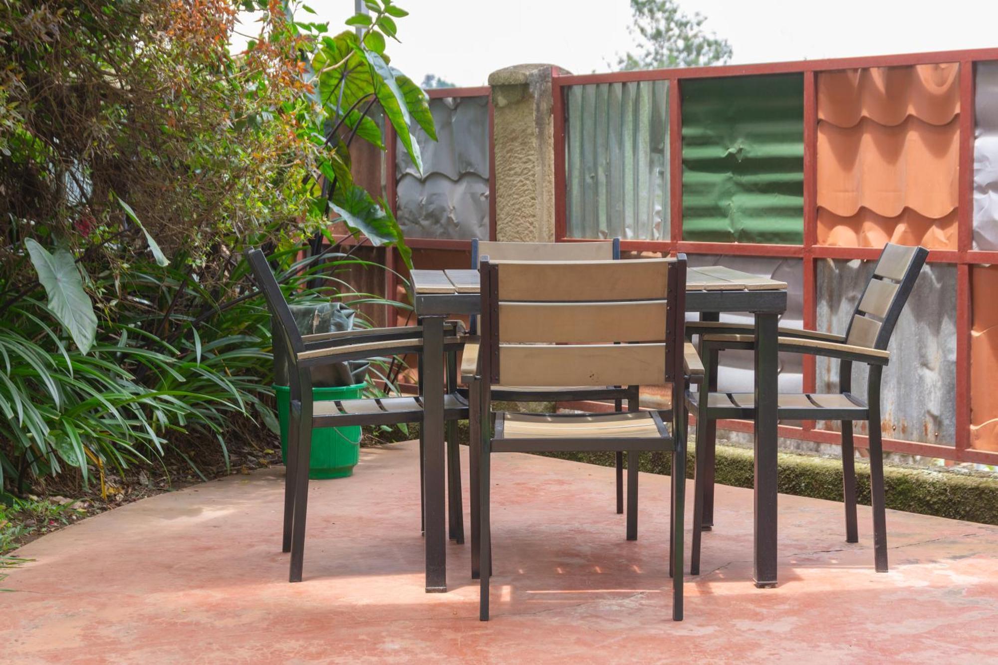 Fort Portal Dutchess Hotel And Restaurant מראה חיצוני תמונה