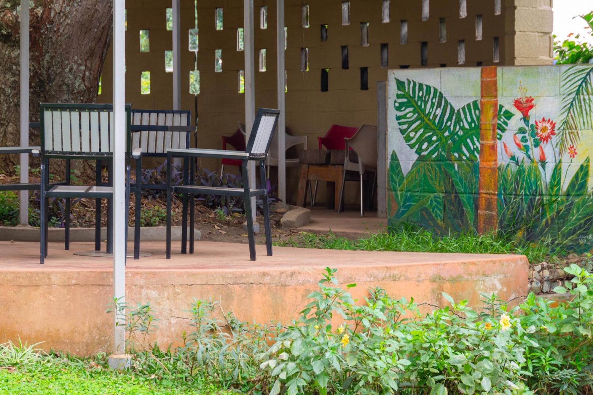 Fort Portal Dutchess Hotel And Restaurant מראה חיצוני תמונה