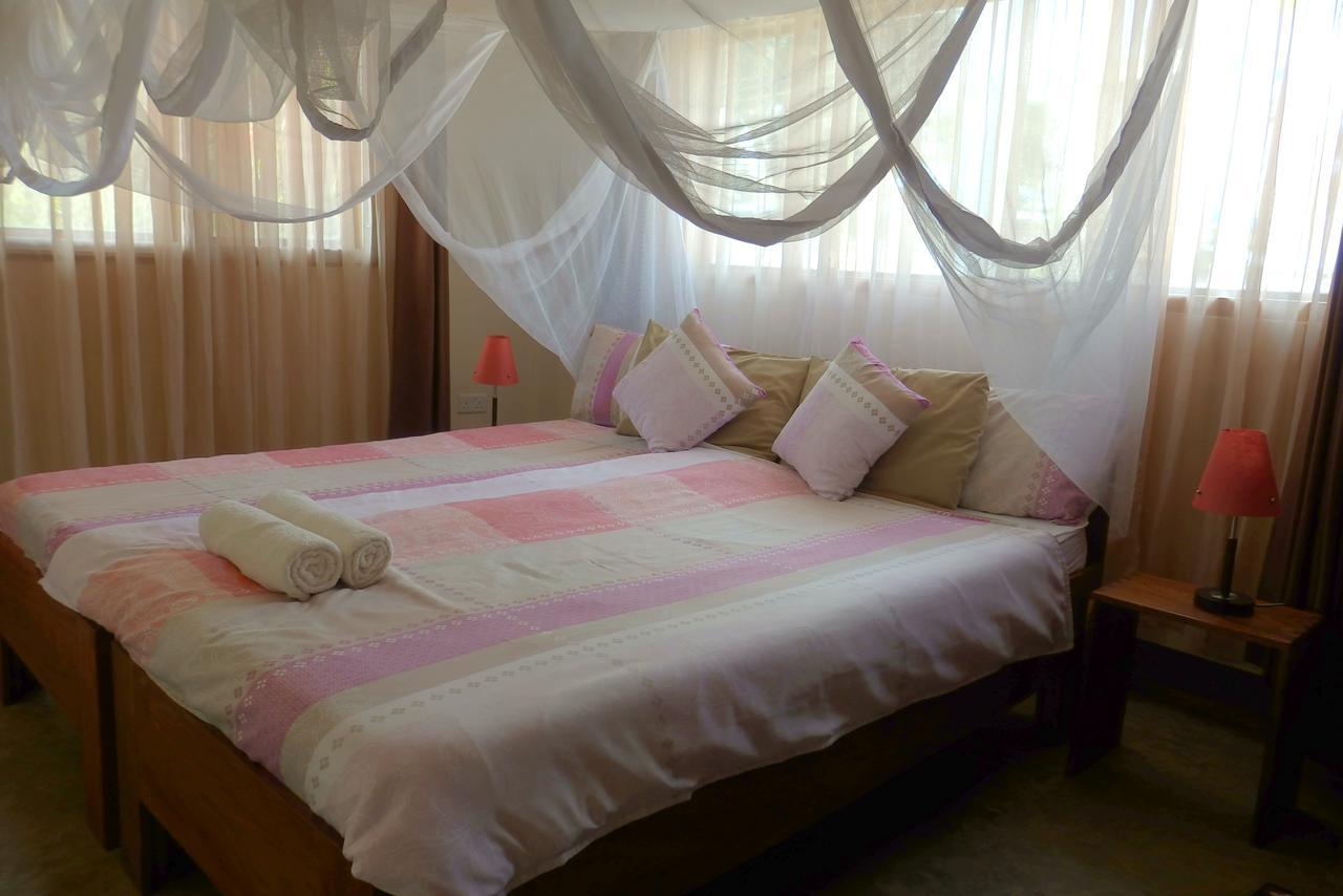 Fort Portal Dutchess Hotel And Restaurant מראה חיצוני תמונה