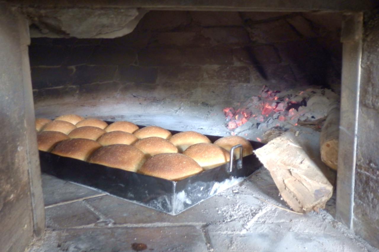 Fort Portal Dutchess Hotel And Restaurant מראה חיצוני תמונה